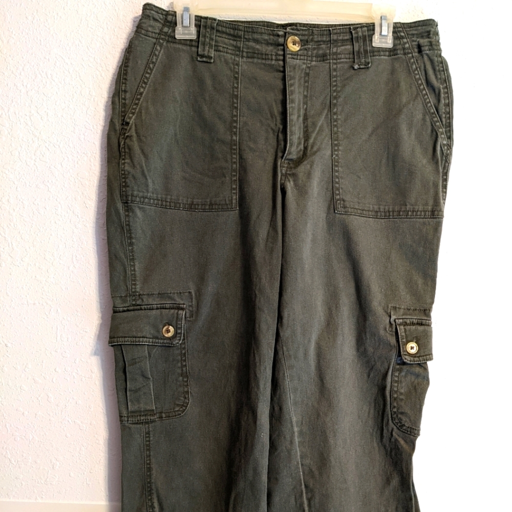 Ladies Falls Creek Capri Pants Size 10